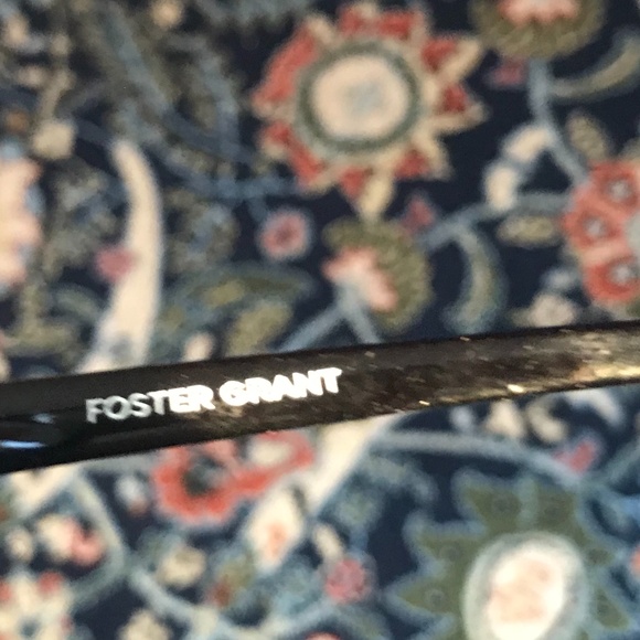 Foster Grant mirrored sunglasses - Picture 5 of 5